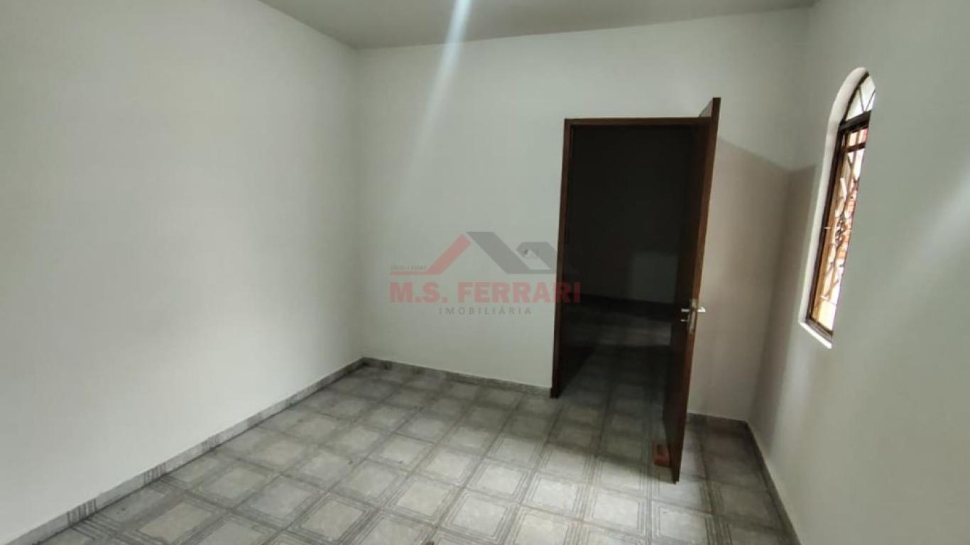 CASA NA Vila Zulmira em Assis