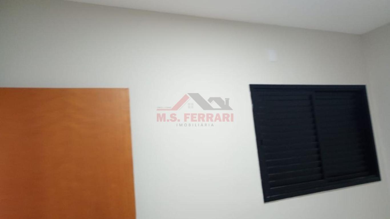CASA NA Vila Tênis Clube em Assis