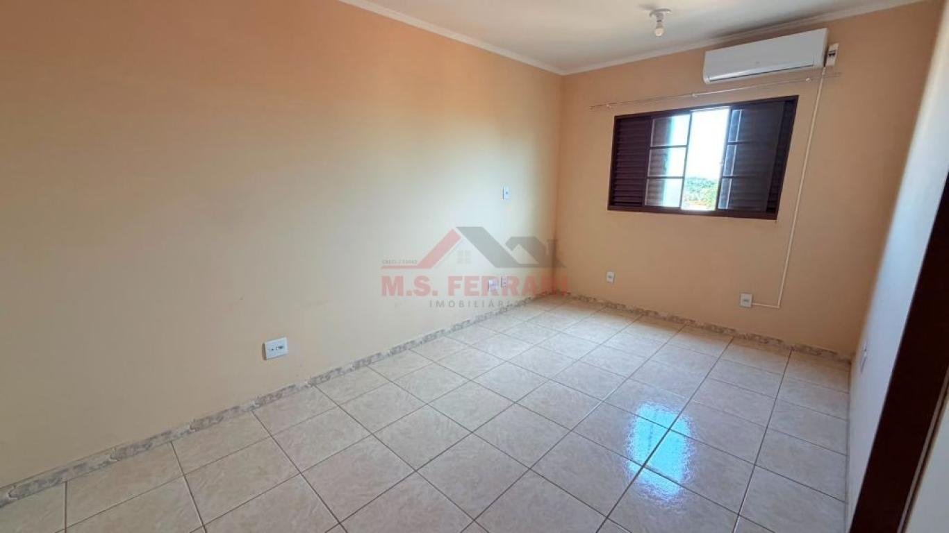 APARTAMENTO NA Vila Santa Cecília em Assis