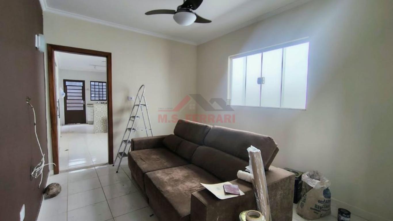 CASA NO Jardim Paulista em Assis