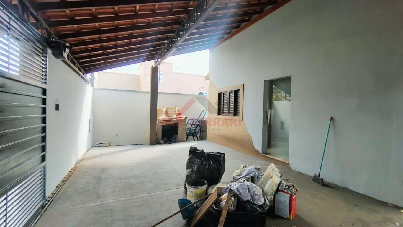 CASA NO Jardim Paulista em Assis