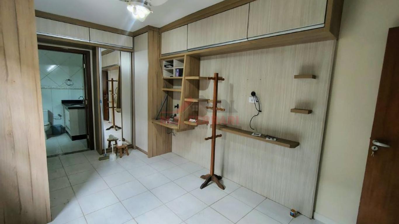 CASA NO Jardim Paulista em Assis