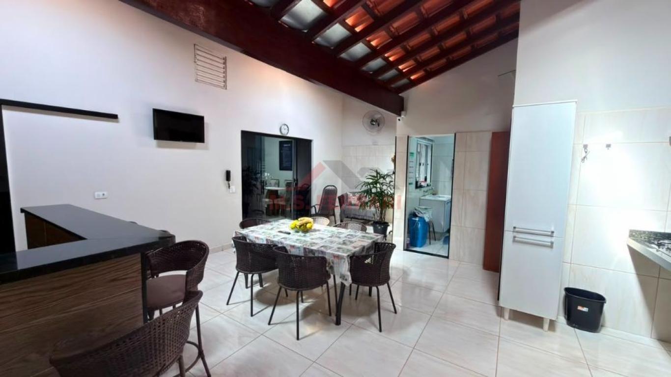 CASA NO Jardim Nossa Senhora de Fátima em Assis
