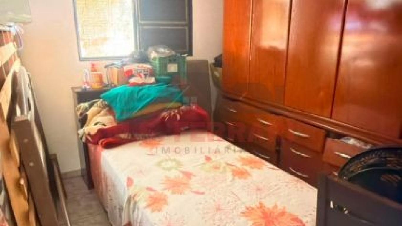CASA NA Conjunto Habitacional Nelson Marcondes em Assis