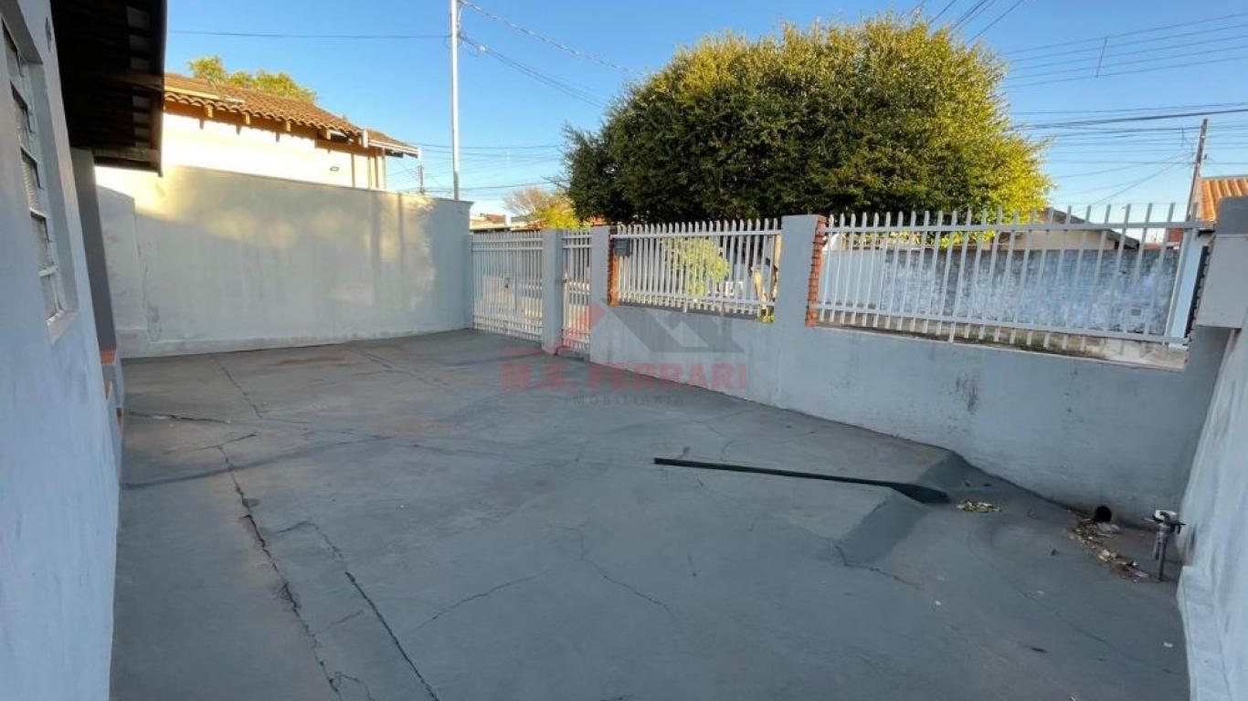 CASA NO Parque das Acácias em Assis