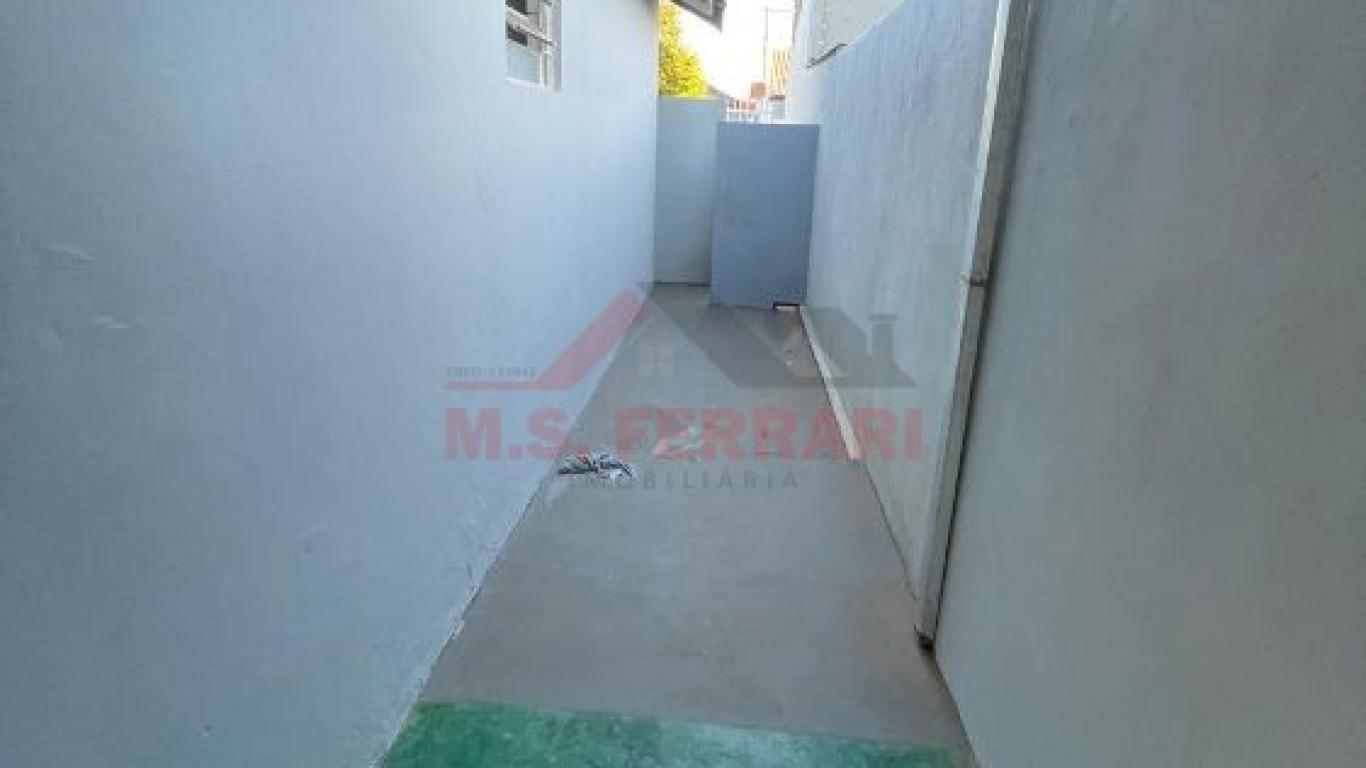 CASA NO Parque das Acácias em Assis