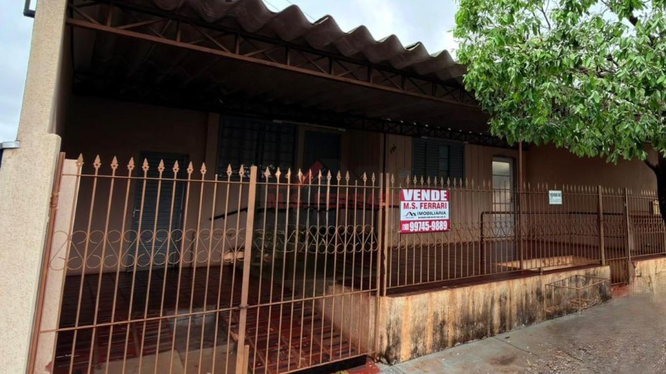 CASA NA Centro em Assis