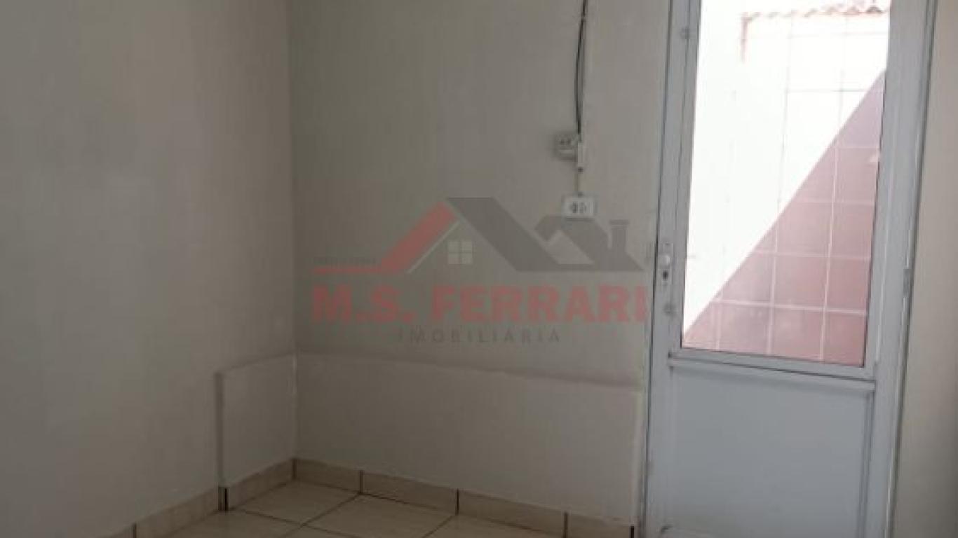 CASA NA Vila Claudia em Assis