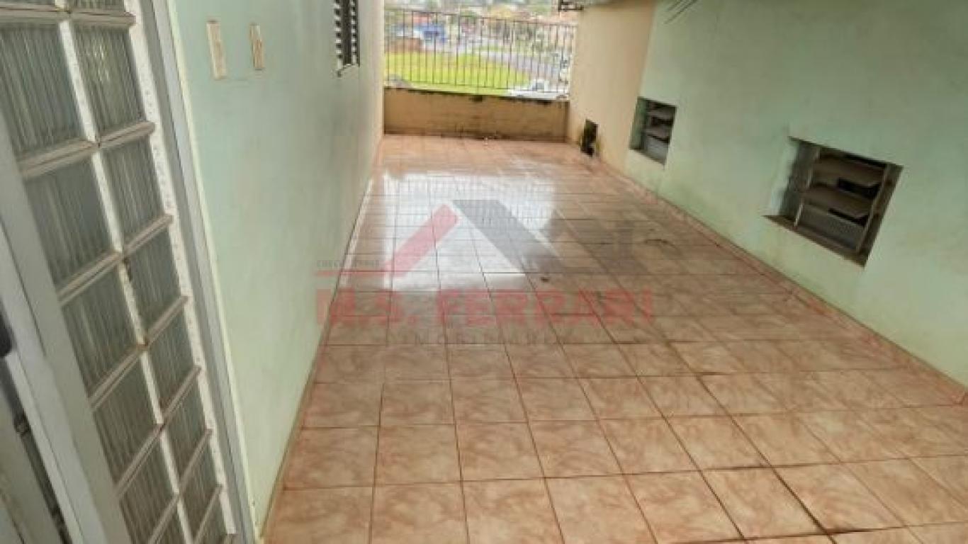CASA NO San Fernando Valley em Assis
