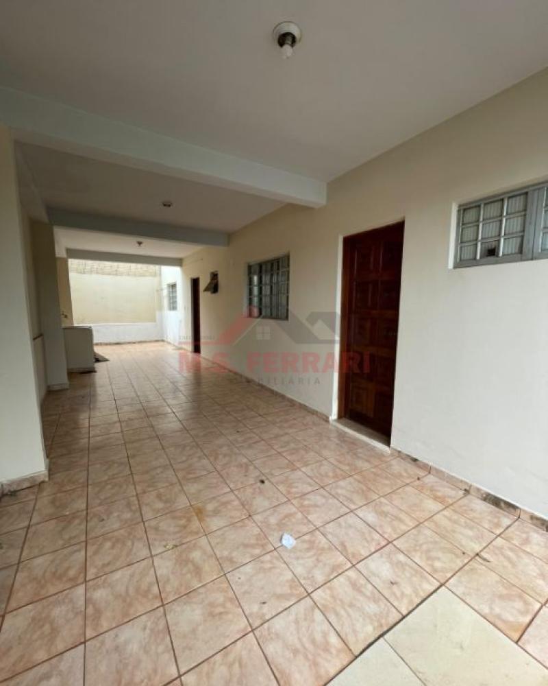 CASA NO San Fernando Valley em Assis