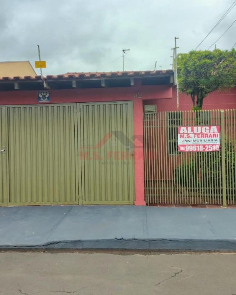 CASA NO Parque das Flores em Assis