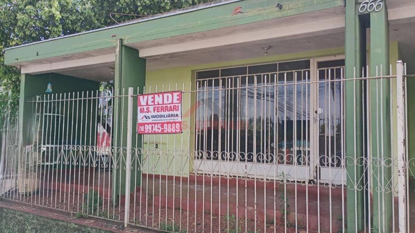 CASA NA Centro em Assis