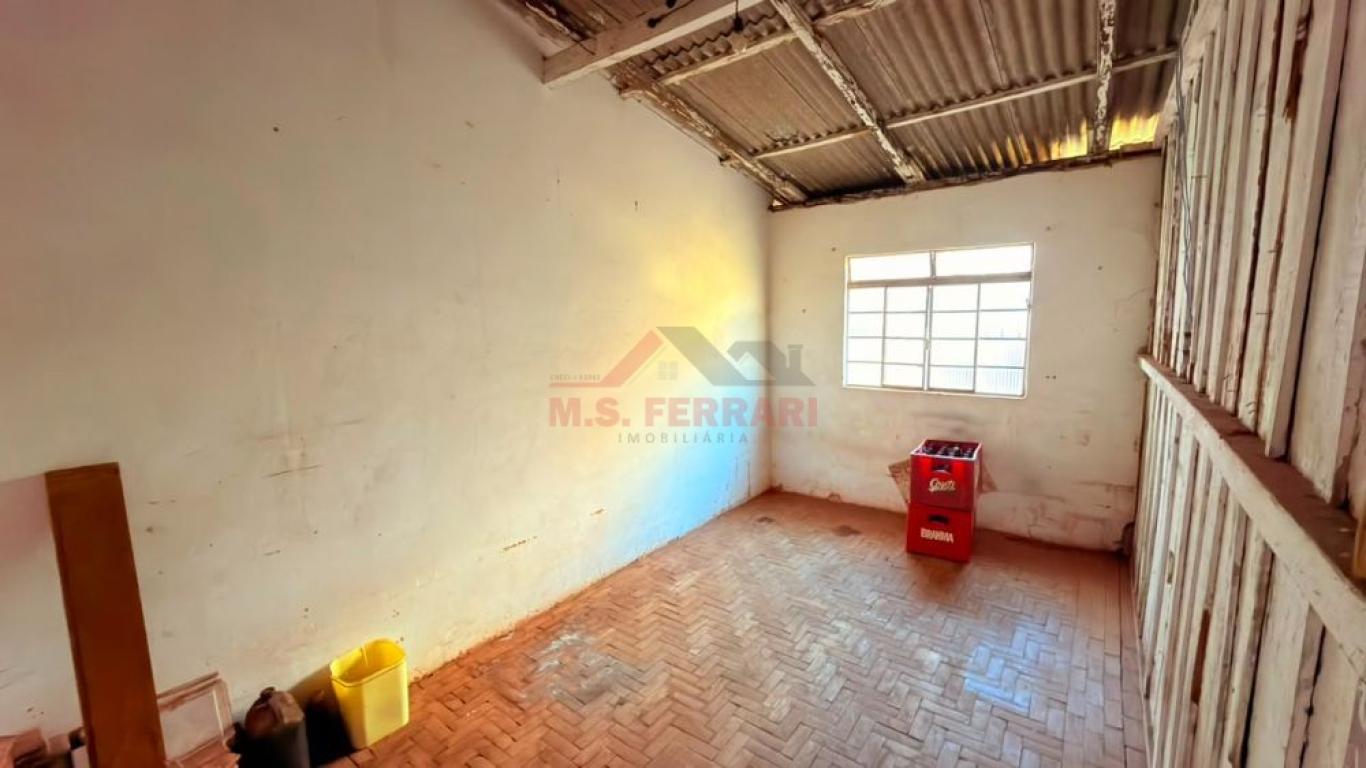 CASA NA Vila Santa Cecília em Assis