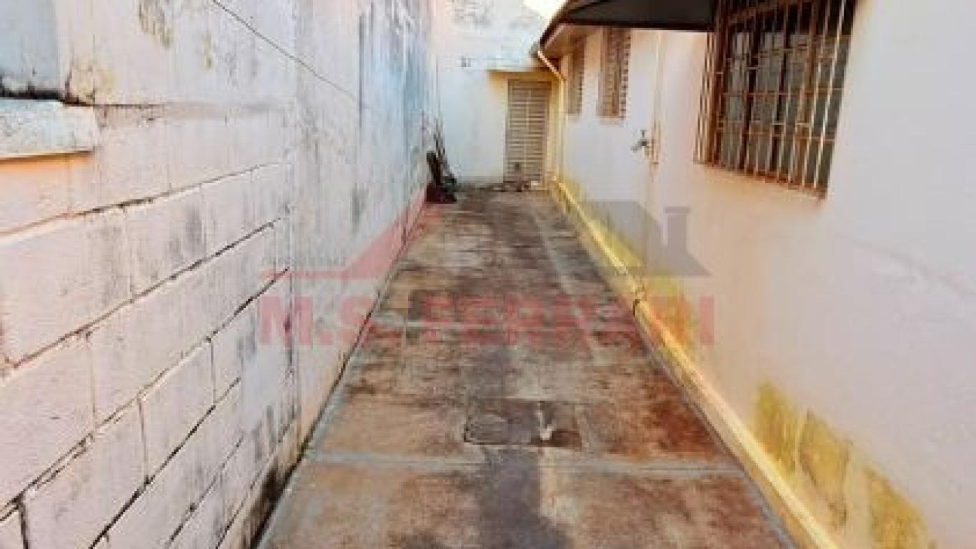 CASA NA Vila Santa Cecília em Assis