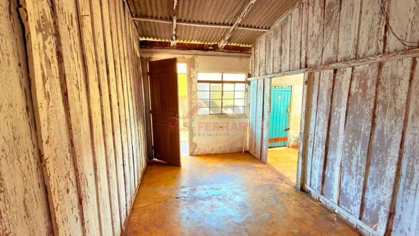 CASA NA Vila Santa Cecília em Assis