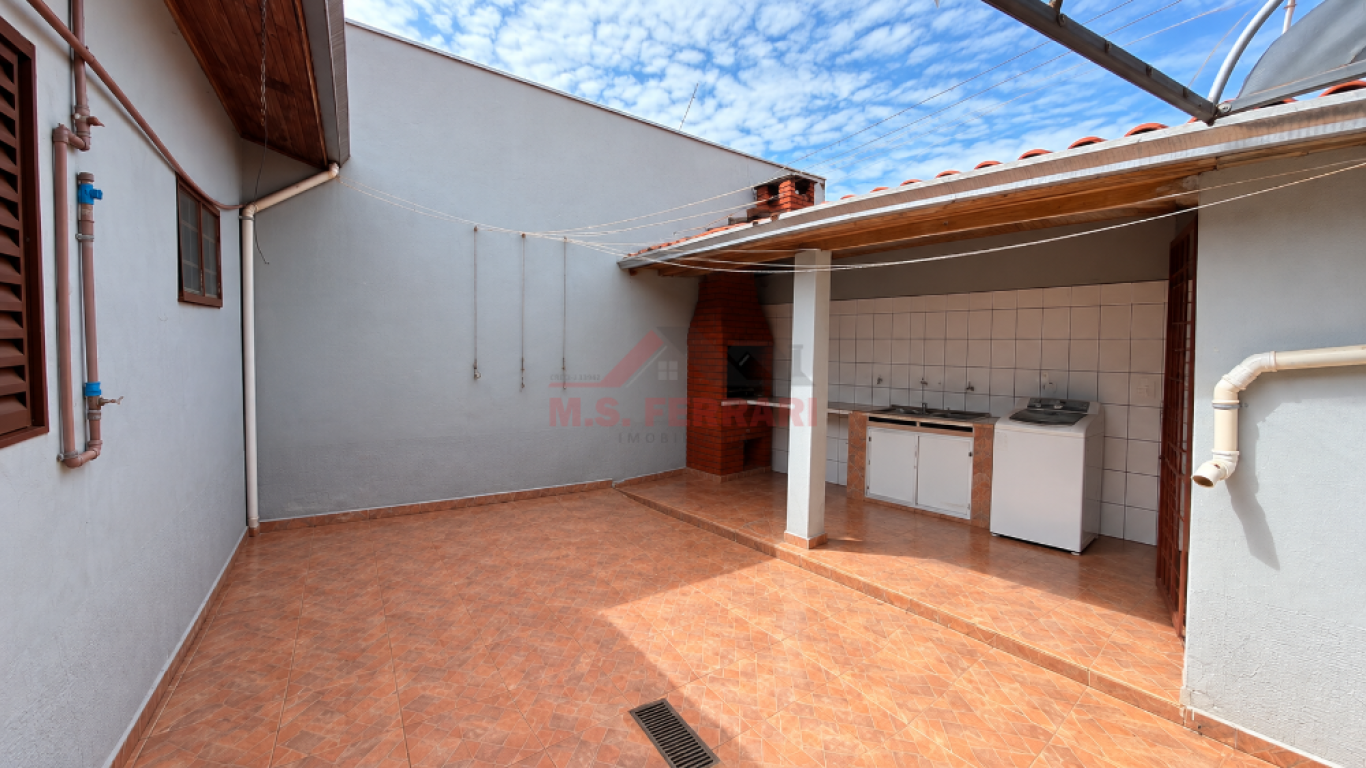 CASA NA Vila Ribeiro em Assis