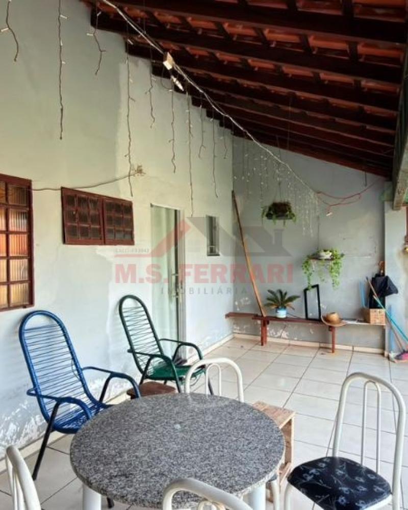 CASA NA Vila Ribeiro em Assis