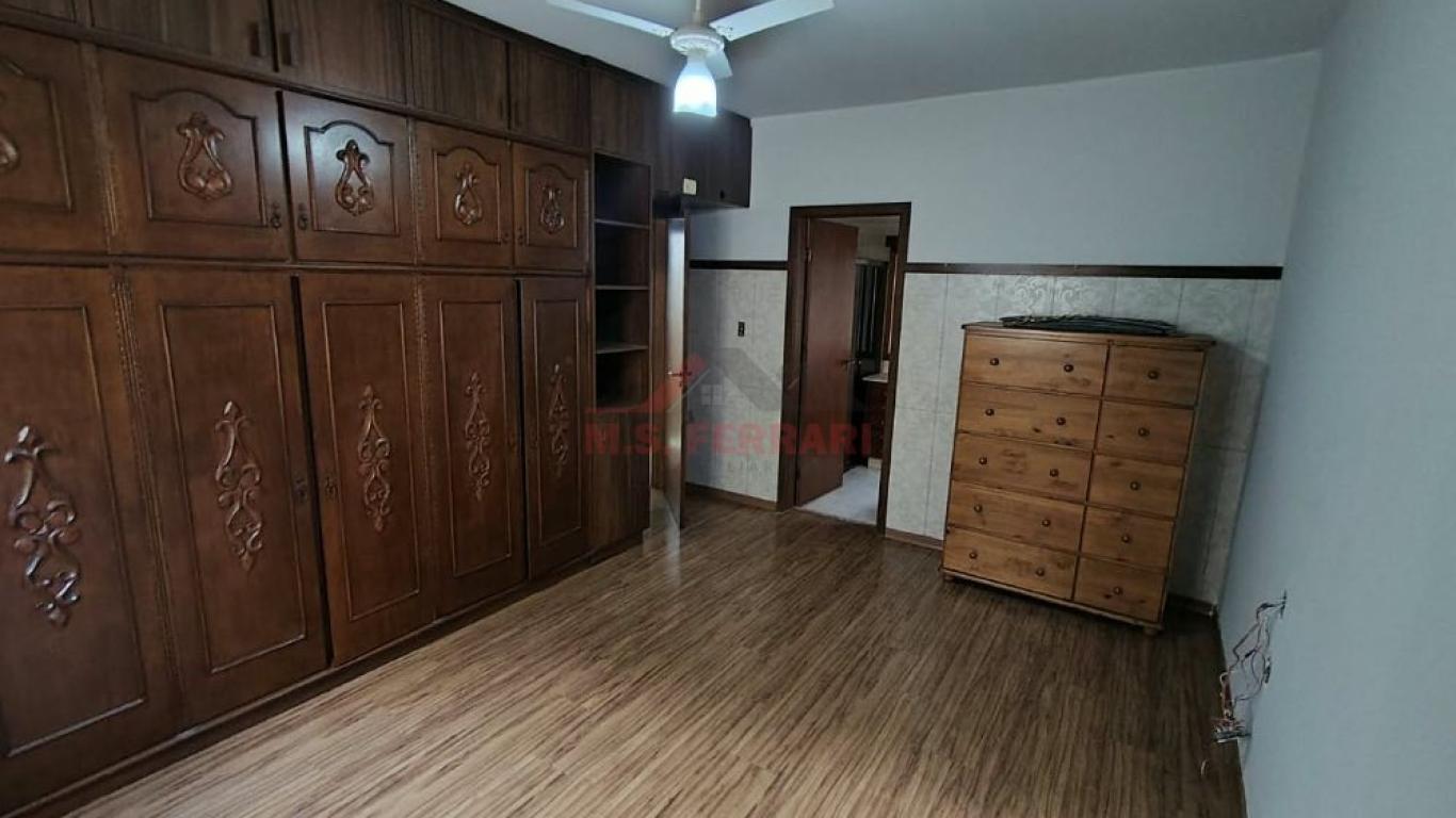 CASA NA Vila Santa Rita em Assis