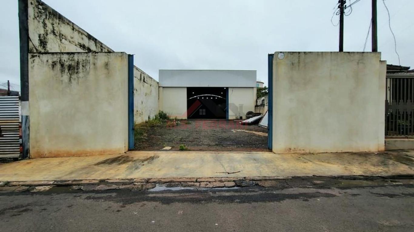 DEPÓSITO/GALPÃO NA Centro em Assis