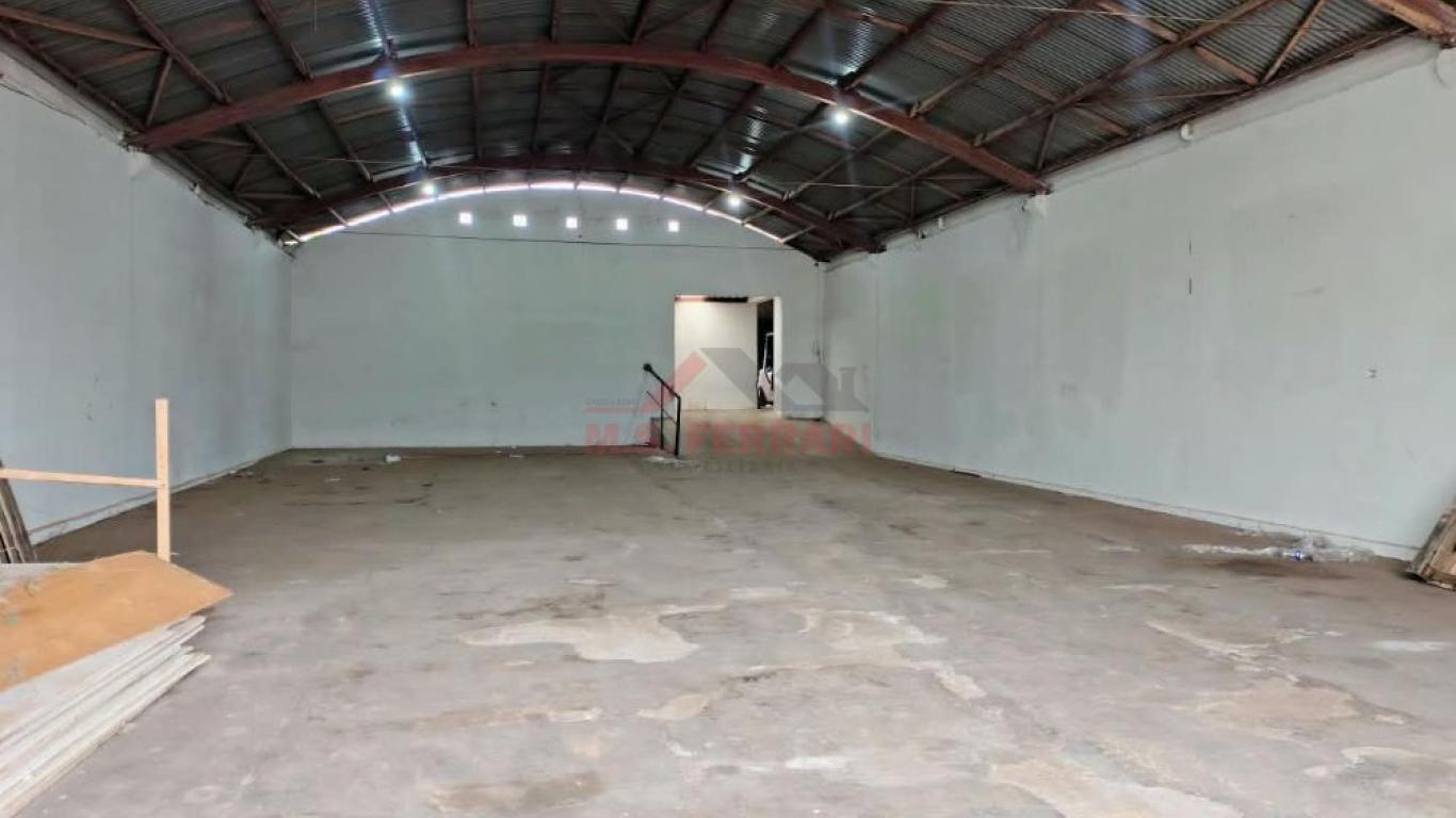 DEPÓSITO/GALPÃO NA Centro em Assis