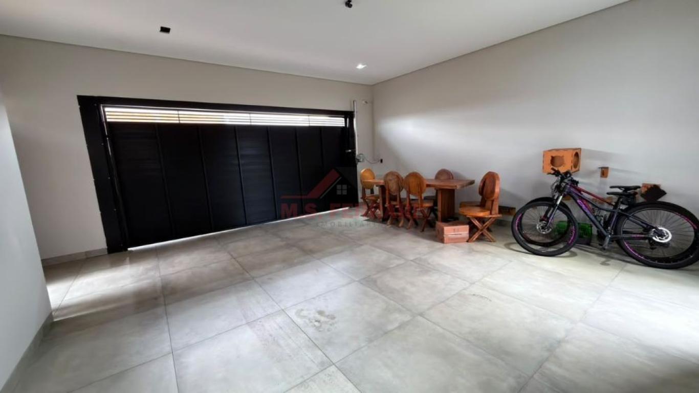 CASA NO Jardim Valência em Assis