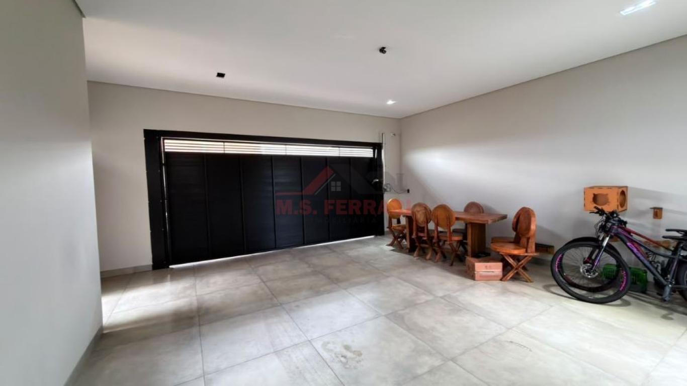 CASA NO Jardim Valência em Assis