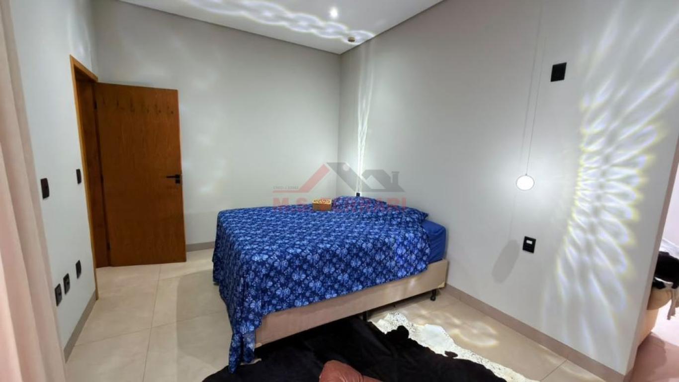 CASA NO Jardim Valência em Assis