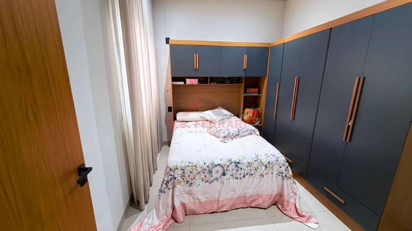 CASA NO Jardim Valência em Assis
