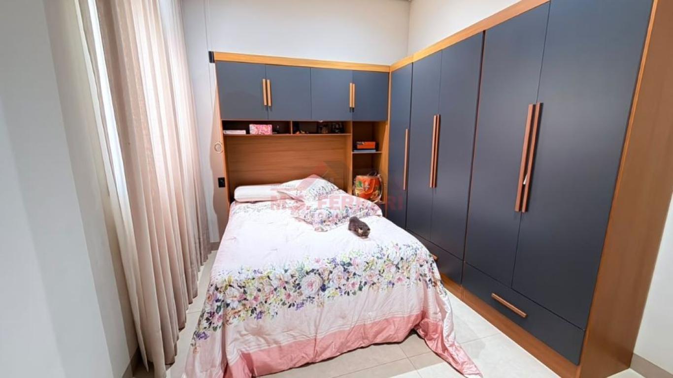 CASA NO Jardim Valência em Assis
