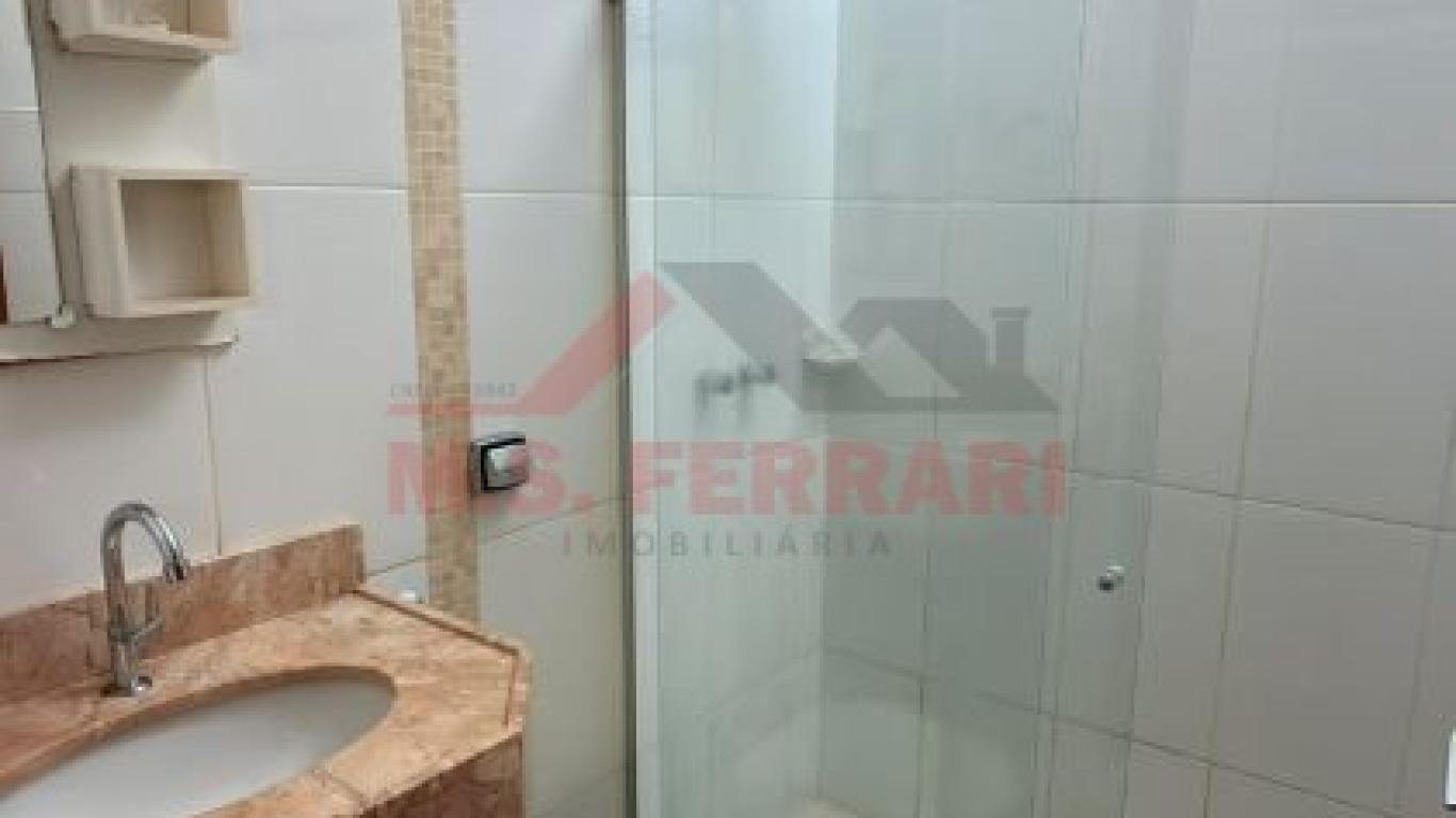 CASA NA Vila Glória em Assis