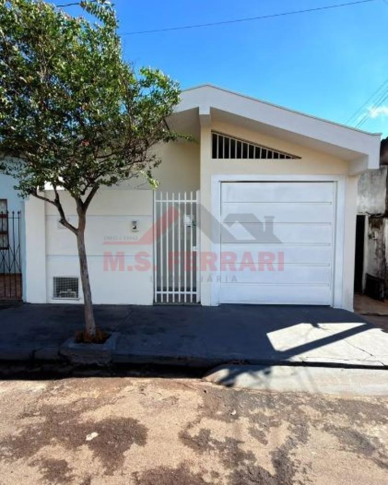 CASA NA Vila Glória em Assis