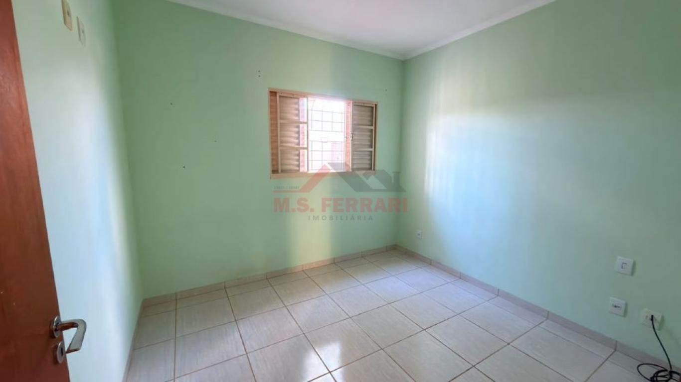 CASA NA Vila Glória em Assis