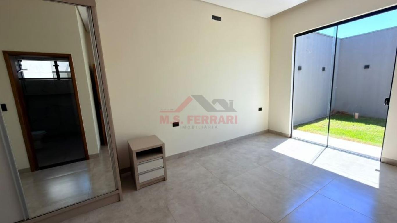 CASA NO Jardim Valência em Assis