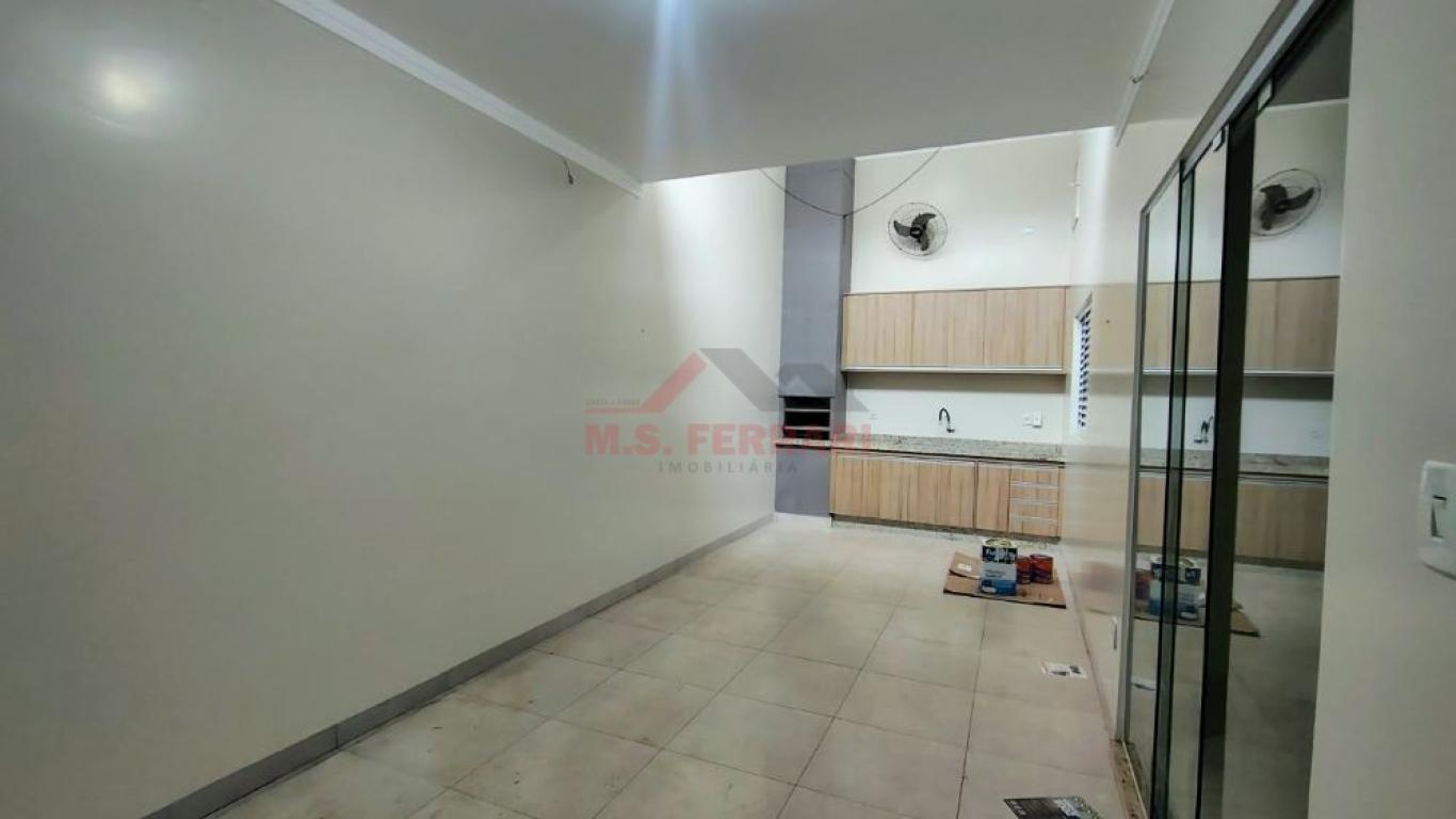CASA NA Vila Rodrigues em Assis