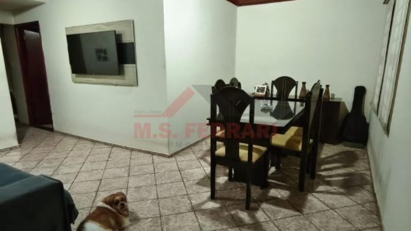 CASA NA Conjunto Habitacional Irmã Catarina em Assis