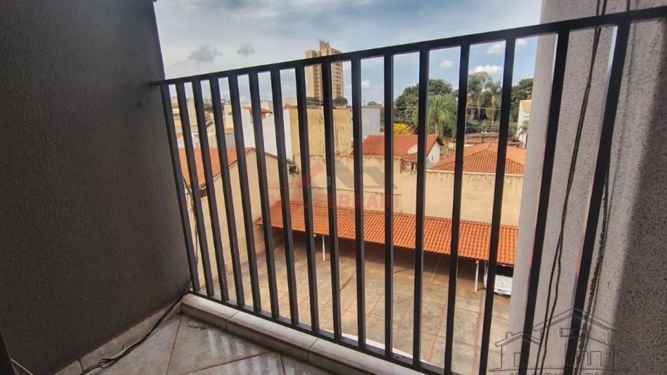 APARTAMENTO NA Centro em Assis