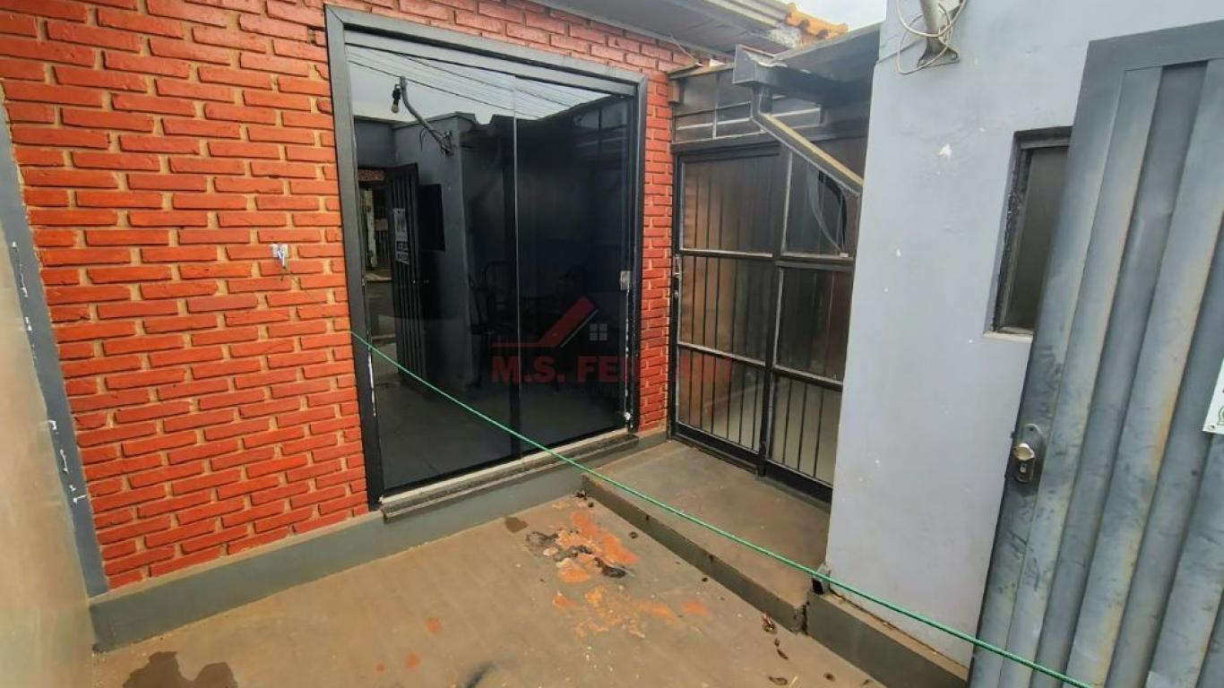 CASA NA Vila Santa Cecília em Assis