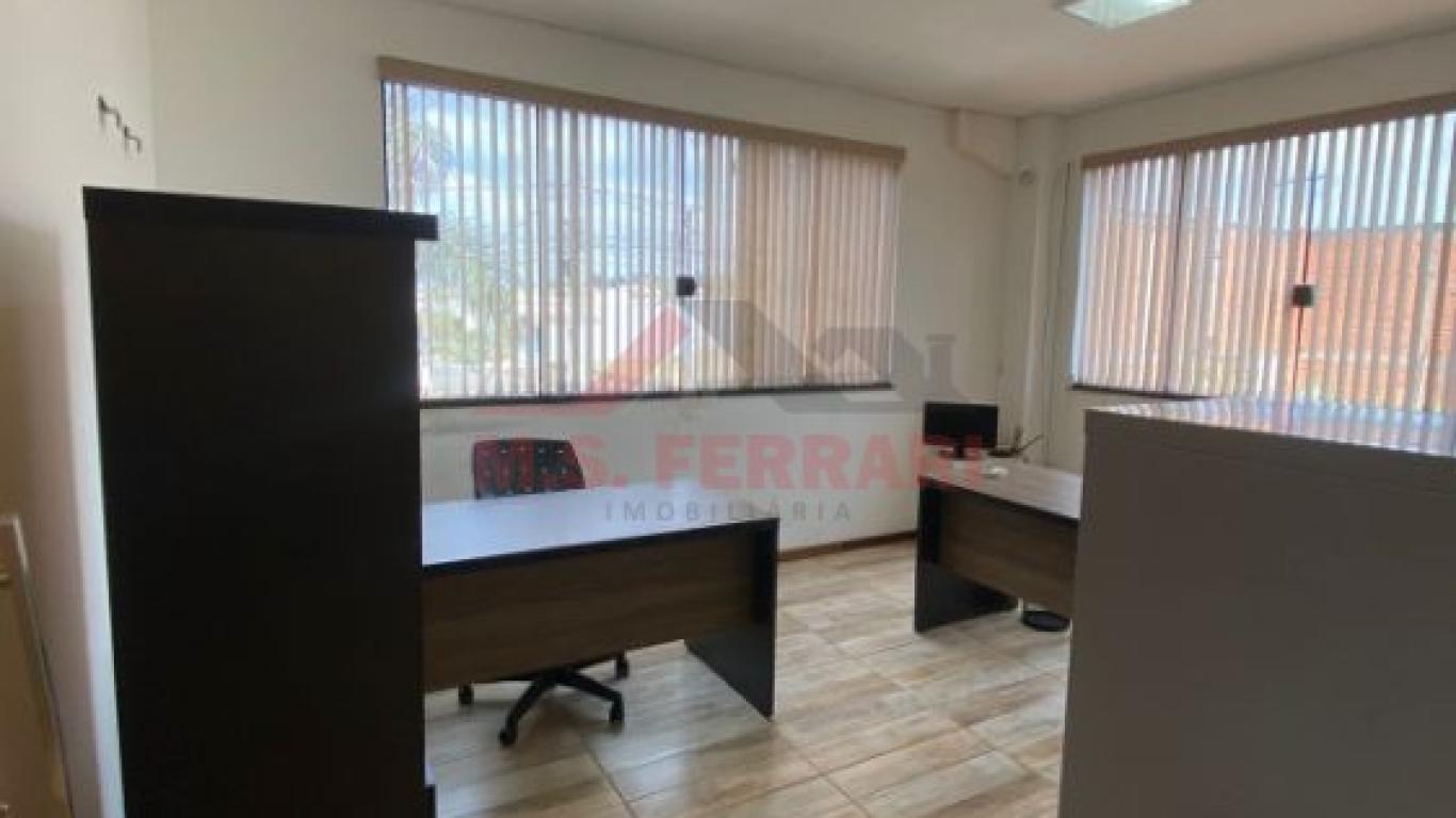 PONTO COMERCIAL NO Portal de São Francisco em Assis