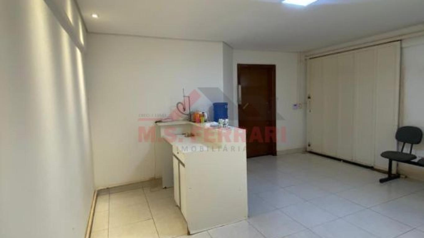 PONTO COMERCIAL NO Portal de São Francisco em Assis