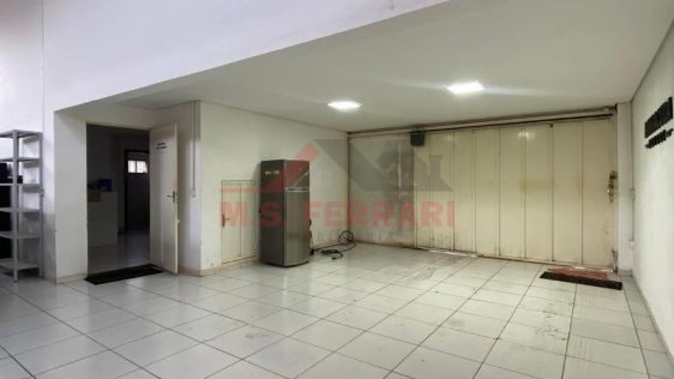 PONTO COMERCIAL NO Portal de São Francisco em Assis