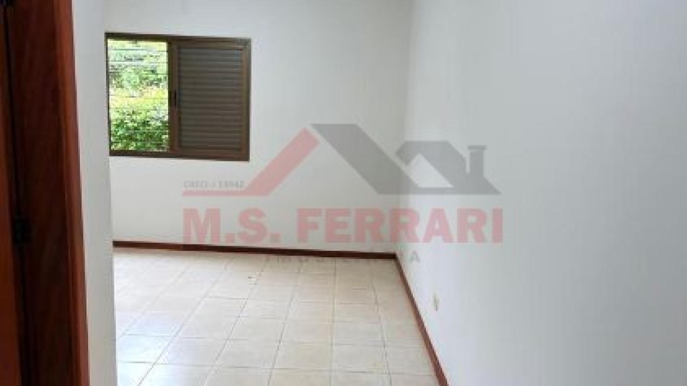 APARTAMENTO NA Centro em Assis