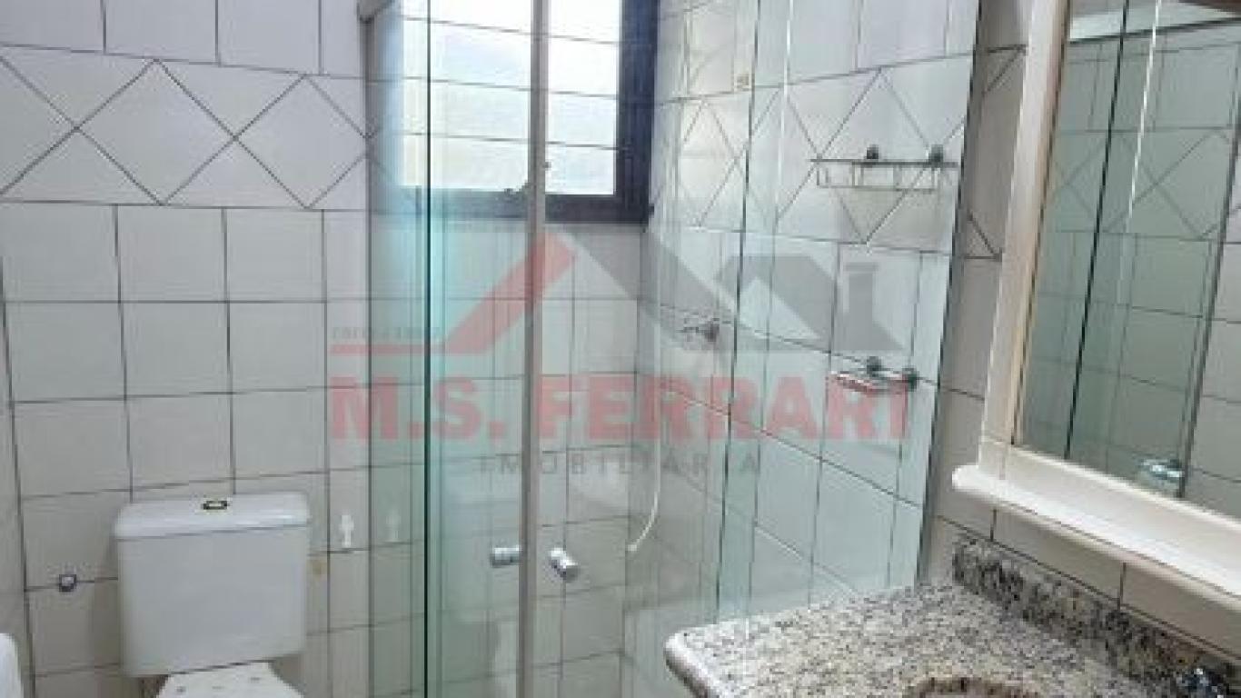APARTAMENTO NA Centro em Assis