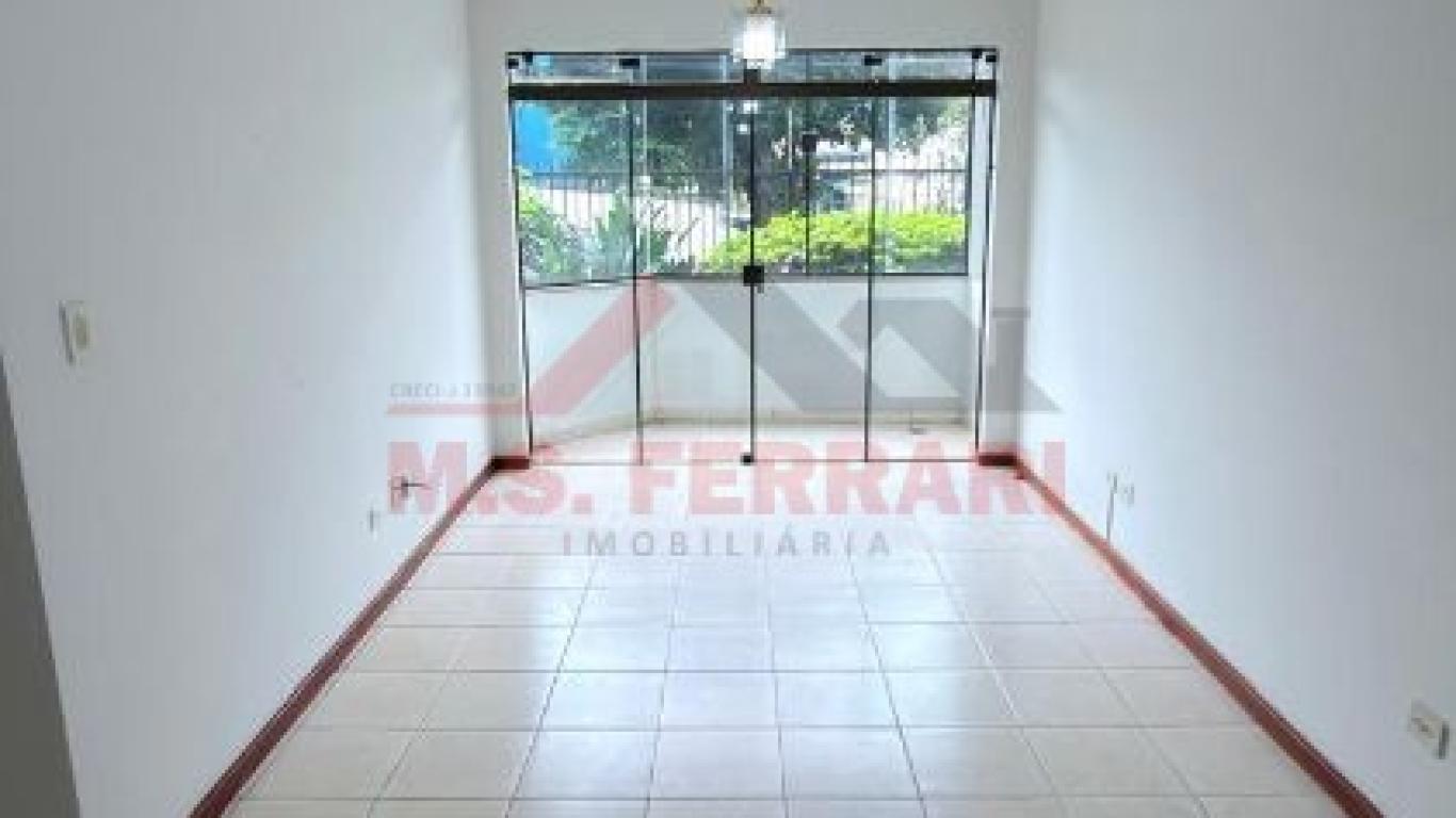 APARTAMENTO NA Centro em Assis