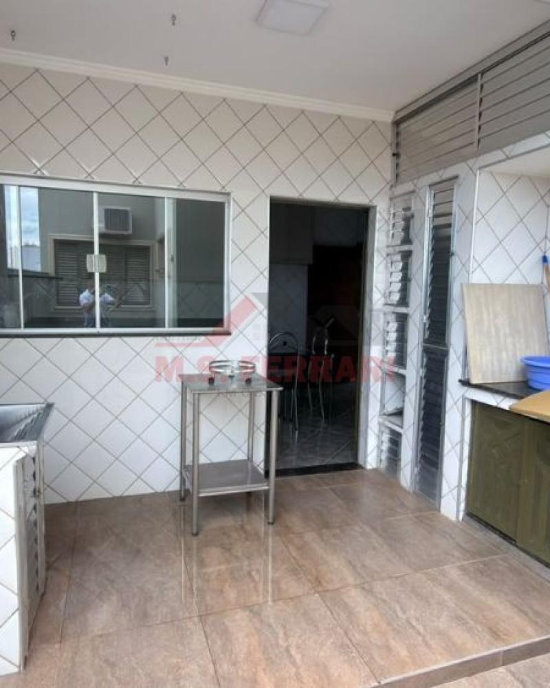 CASA NA Vila Glória em Assis