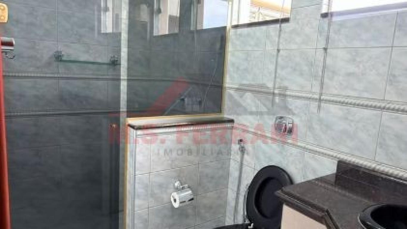 CASA NA Vila Glória em Assis