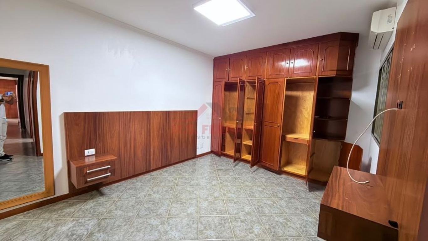 CASA NA Vila Glória em Assis