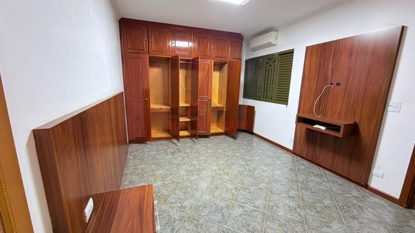 CASA NA Vila Glória em Assis