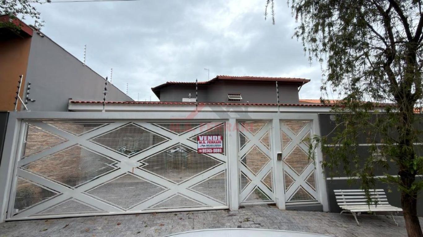 CASA NO Jardim Europa em Assis