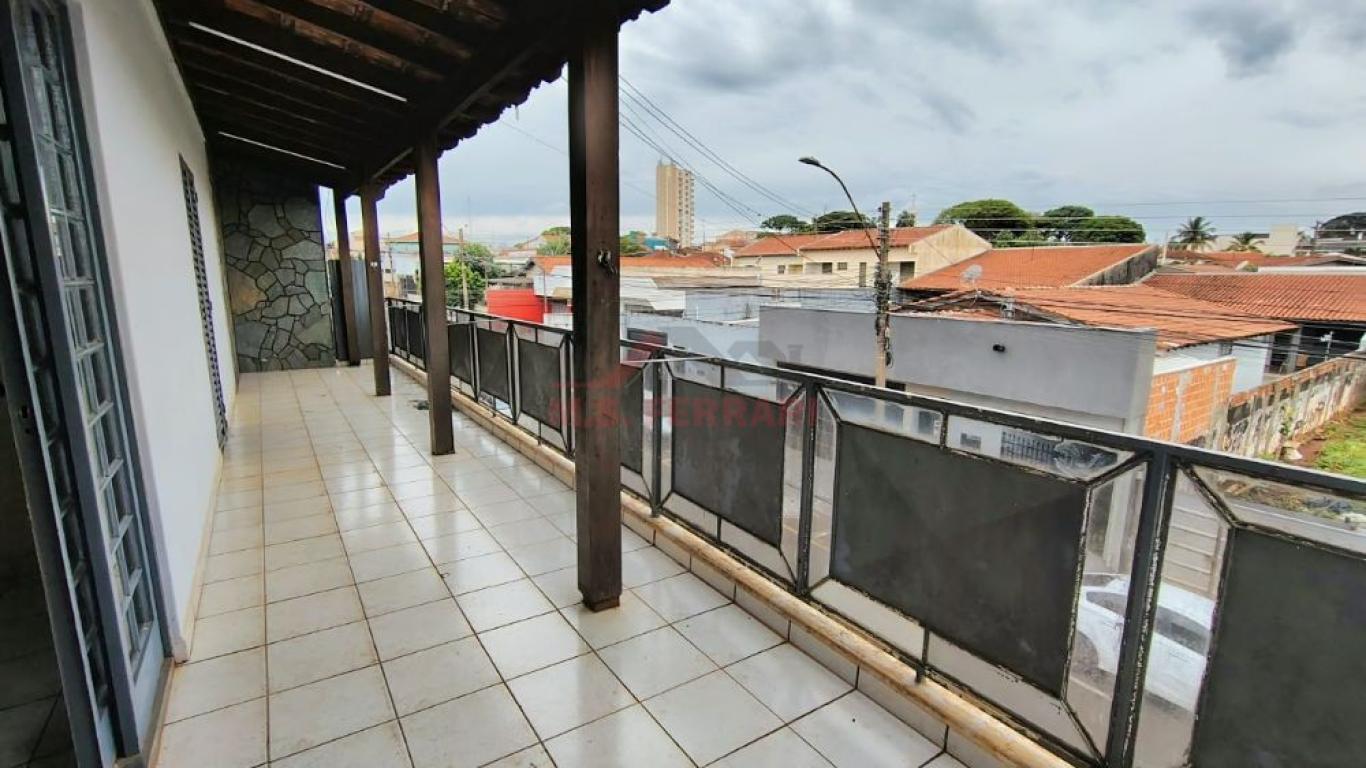 CASA NA Vila Santa Rita em Assis
