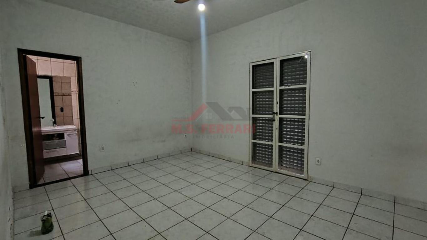 CASA NA Vila Santa Rita em Assis